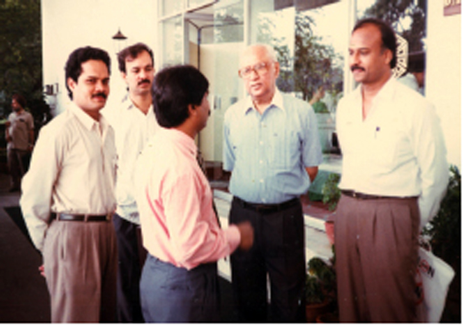 PAGE - 04 PHOTO 3